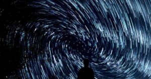 Debut, Gemilang, Gervane