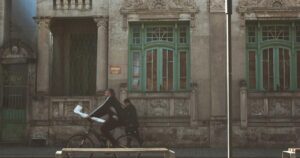 Persebaya, Surabaya, Dekati